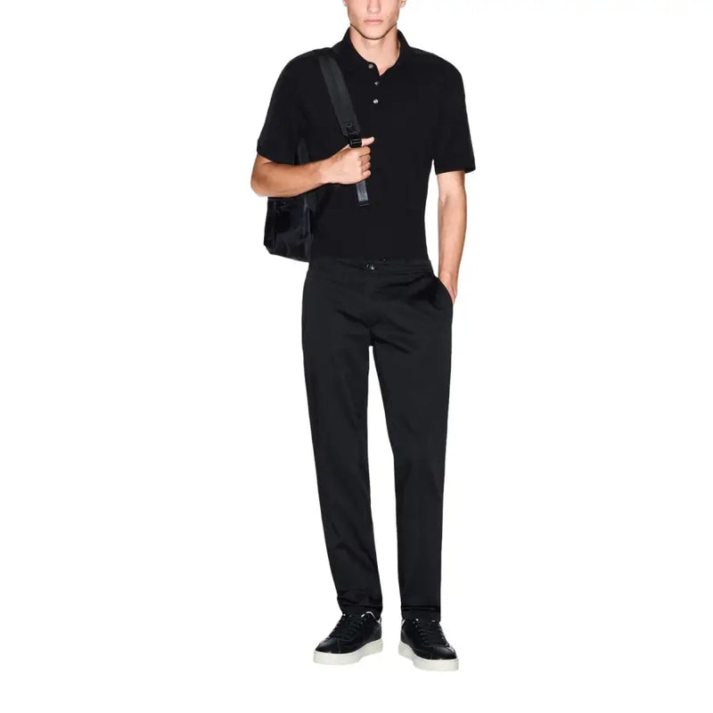 Polo noir à manches courtes avec col et patte de boutonnage de armani exchange collection de pantalons pour hommes