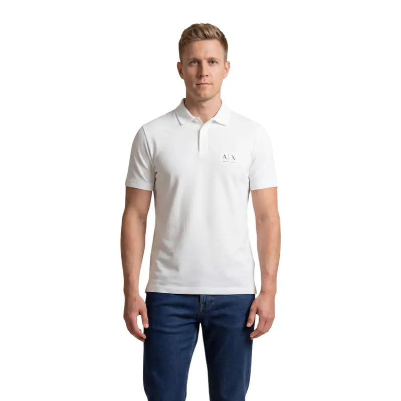 Armani Exchange Polo blanc à manches courtes en coton pour homme, avec logo discret sur la poitrine gauche