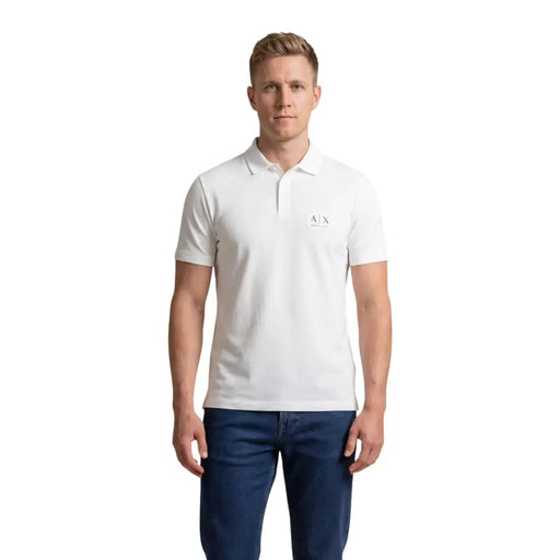 Armani Exchange Polo blanc à manches courtes en coton pour homme, avec logo discret sur la poitrine gauche