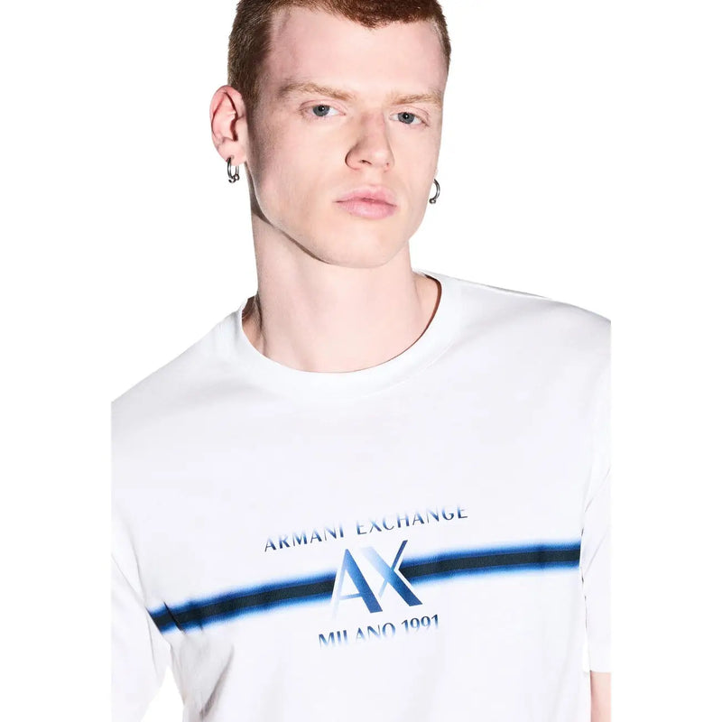 Armani Exchange T-shirt homme en coton blanc avec logo hache bleu vif et bande horizontale sur la poitrine