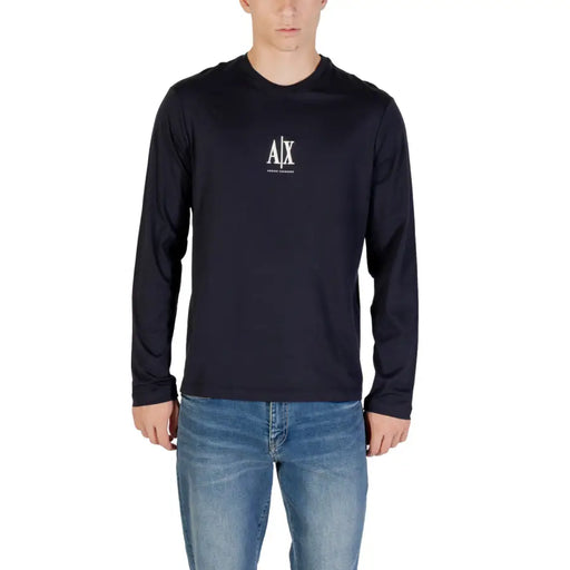 T-shirt à manches longues bleu marine pour homme T-shirt avec imprimé graphique blanc de Armani Exchange