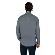 Armani Exchange men’s classic grey long sleeve button-down shirt with a subtle geometric pattern