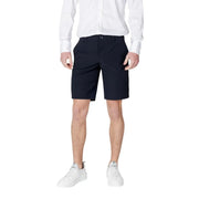 Armani Exchange Short pour homme bleu marine, coupe classique et surpiqûres discrètes (vue de face)