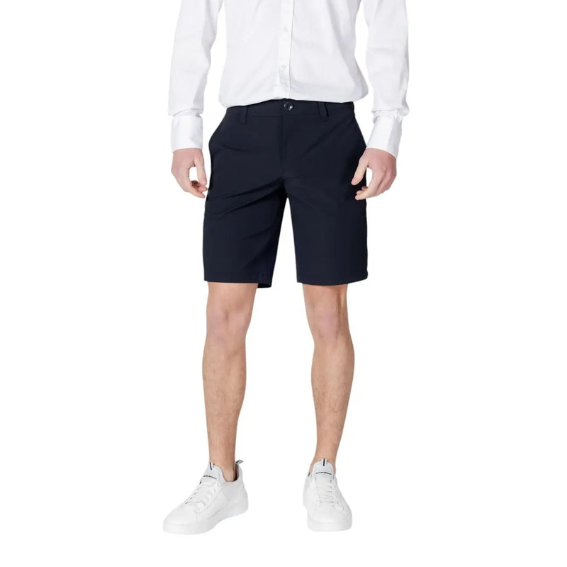Armani Exchange Short pour homme bleu marine, coupe classique et surpiqûres discrètes (vue de face)