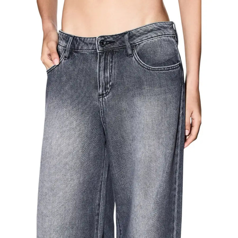 Armani Exchange women grey wide-leg cotton jeans in faded dark gray with classic stitching and button closure for fall winter