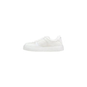 Armani Exchange women white platform sneaker with smooth leather upper and clean minimalist design