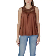 Brun b.young femmes tank top en viscose, modèle sans manches avec col texturé ajouré et encolure froncée