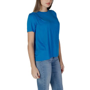 A vibrant blue b.young women’s short-sleeved t-shirt with a round neck and relaxed fit
