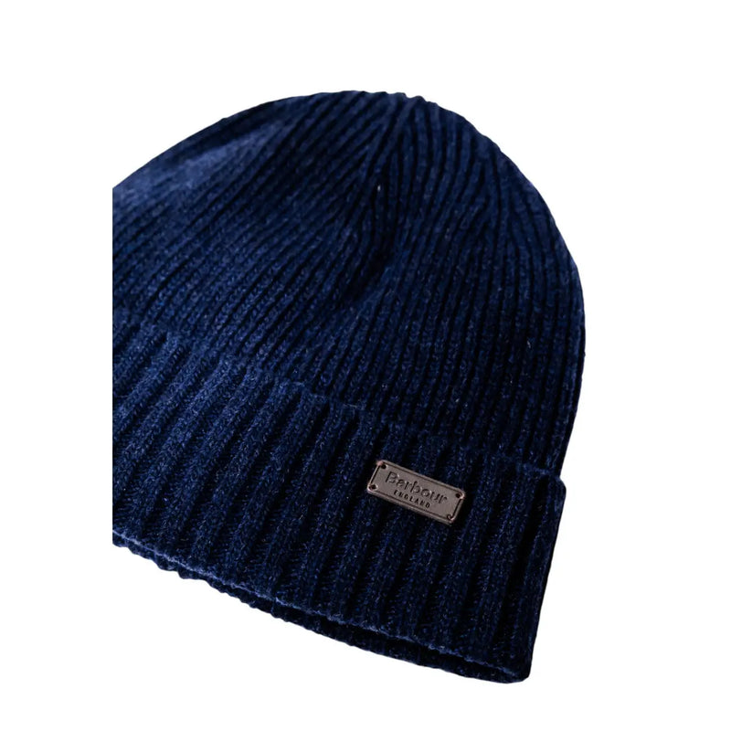 Bonnet Barbour Carlton pour homme en laine côtelée bleu marine, avec étiquette métallique Barbour England, vue de face