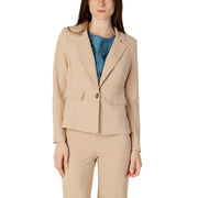 Beige women’s suit featuring Rinascimento Blazer with lapel collar displayed elegantly