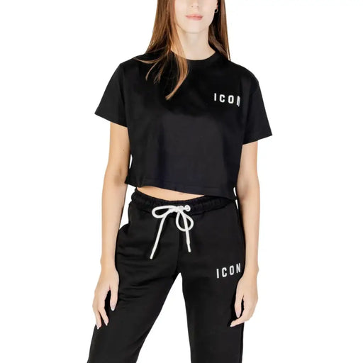 Black cropped cotton T-shirt with white icon print and matching sweatpants