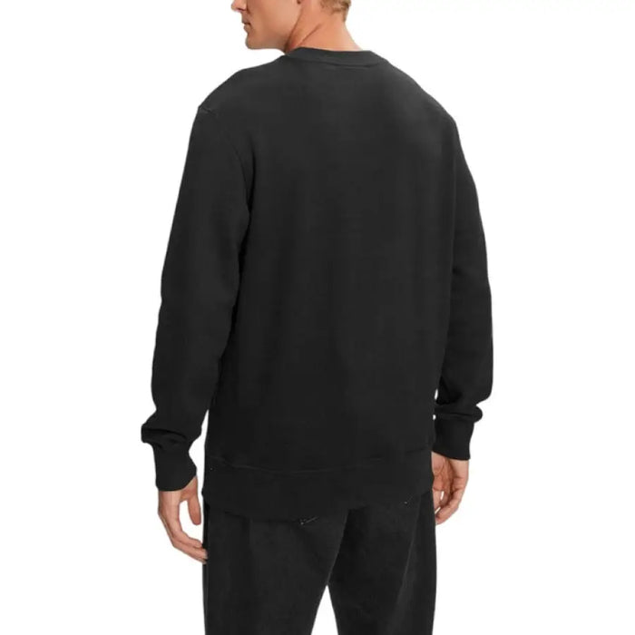 Calvin Klein Jeans Men’s Black Print Sweatshirt featuring a stylish crewneck design