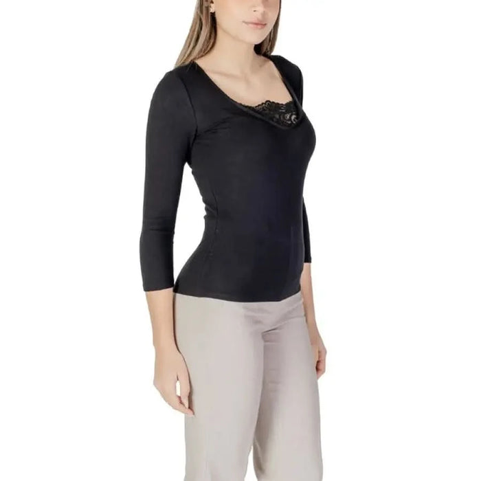 Black fitted Morgan De Toi long t-shirt with lace trim neckline and three-quarter sleeves
