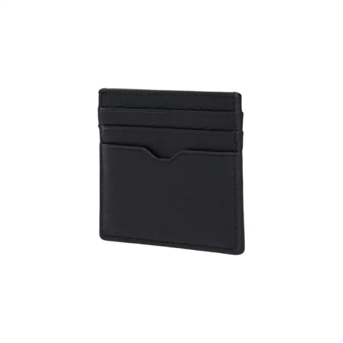 Black leather card holder in Tommy Hilfiger Men’s Wallet for stylish organization