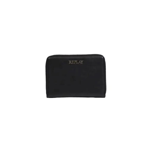 Black leather wallet with REPLAY branding from Replay Women’s Fall/Winter Collection