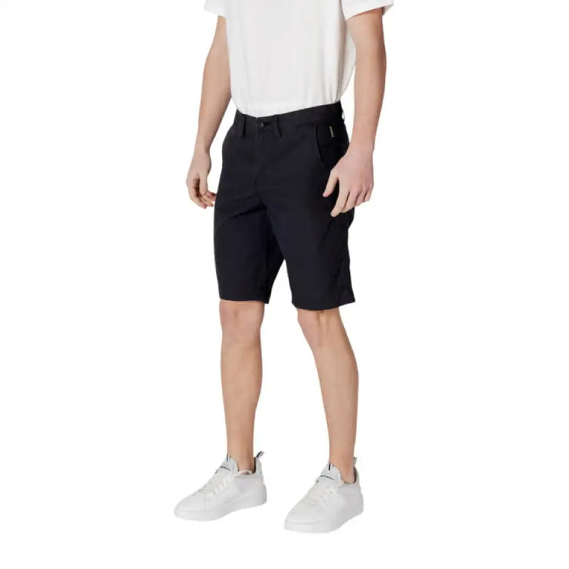 Napapijri Men’s Black Cotton Shorts with Zip and Button Closure for casual wear