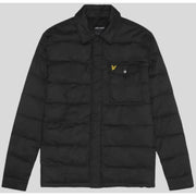 Veste-chemise matelassée noire dotée d'un design matelassé élégant et d'une grande polyvalence