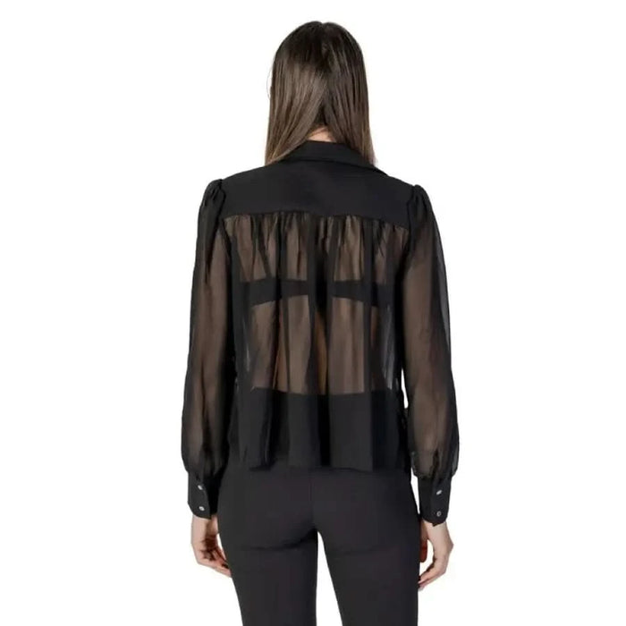 Black sheer blouse with long sleeves and solid collar from Morgan De Toi Women’s collection