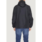 Black suns men’s jacket in sleek lightweight fabric with subtle seam detailing for spring and summer wear