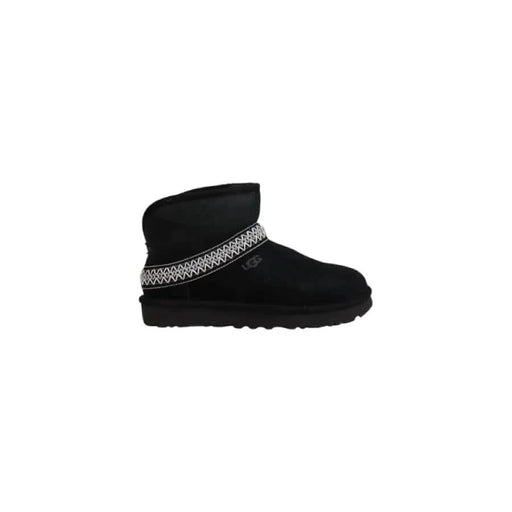 Black UGG Women Leather Ankle Boots suitable for Fall Winter fashion and style