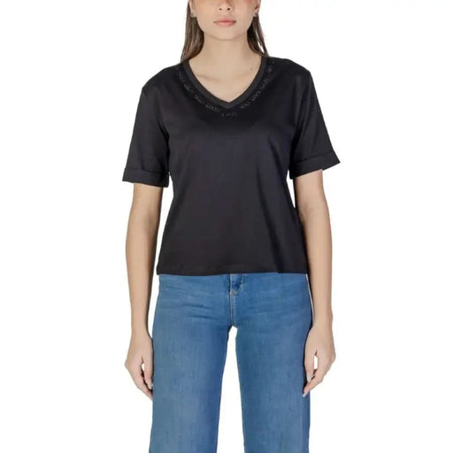 Black v-neck t-shirt with lace trim by Liu Jo, made from 100% cotton
