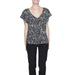 Jacqueline De Yong women’s black and white patterned V-neck short-sleeved top