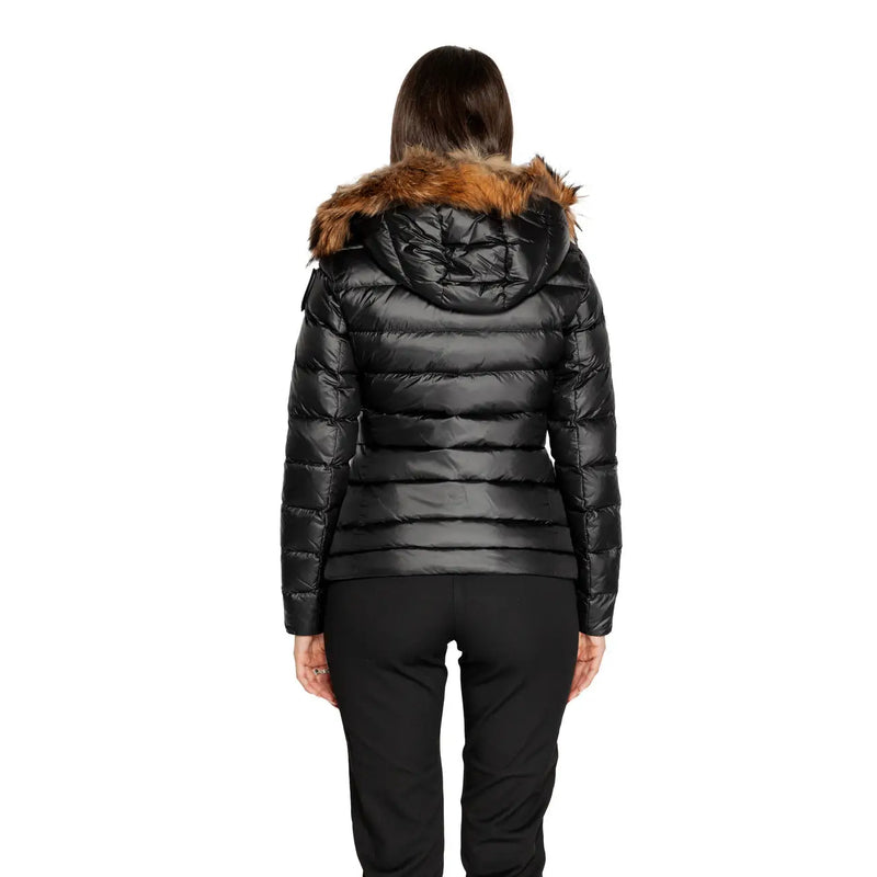 Blauer Doudoune noire en polyamide pour femme avec capuche doublée de fourrure marron, idéale pour se protéger du froid.