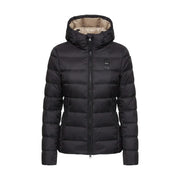 Blauer Doudoune à capuche noire en polyamide pour femme, doublure de capuche beige, empiècements matelassés et écusson de la marque sur la poitrine