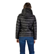 Blauer Doudoune d'hiver matelassée noire à capuche en polyamide pour femme, idéale pour se protéger du froid.
