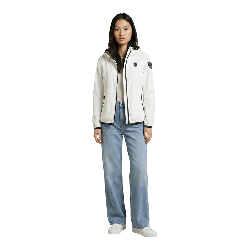 Blauer Veste à capuche blanche pour femme en nylon et élasthanne, avec fermeture éclair noire et écussons logo sur la poitrine et les manches.