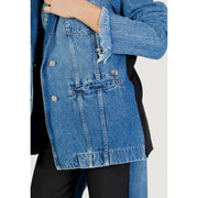 Blue long sleeve blazer for women made of denim with frayed cuffs silver buttons and front pockets