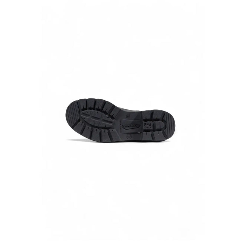 Bottines en cuir noir pour homme, semelle en caoutchouc noir à motif cranté profond et logo Blundstone en relief.