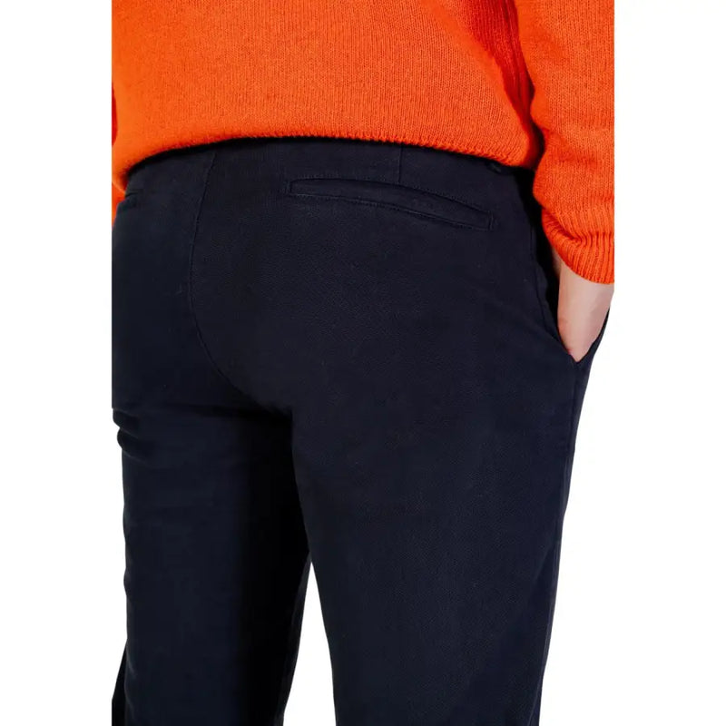 bleu marine texturé Borghese Pantalon chino pour homme avec poche arrière et coupe fuselée, vu de dos