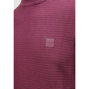Pull Boss en cachemire pour homme, couleur bordeaux, maille gaufrée à motif texturé et écusson logo sur la poitrine, vue de face