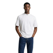 White boss men short-sleeved round neck t-shirt made of cotton elastane with a subtle logo at the neckline