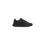 Baskets de running Boss pour homme, en polyuréthane noir avec empiècements en mesh et synthétiques, au design athlétique élégant.