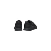 Baskets de running Boss pour homme, en polyuréthane noir, vues de dos, avec un design minimaliste et élégant et un logo discret au talon.