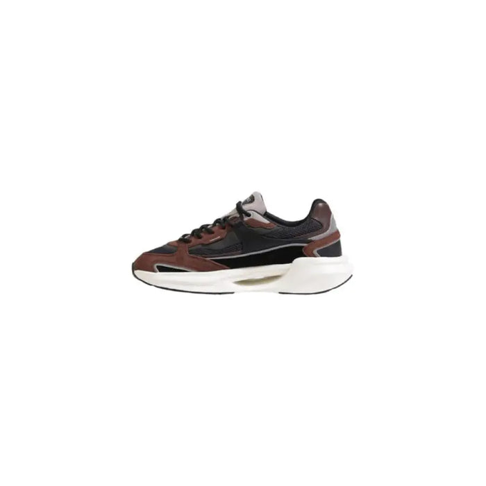 Brown and black athletic shoe from the Quality Sneakers collection for optimal performance