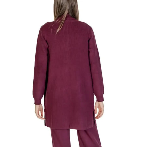 Burgundy knit tunic and pants set from Clerè Women’s Purple Knit Sweater with Front Pockets