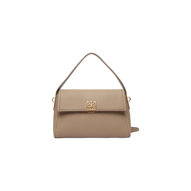 Calvin Klein Sac à main en cuir beige texturé avec fermoir logo doré et bandoulière