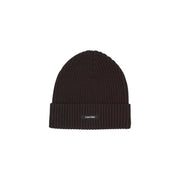 Black ribbed calvin klein beanie hat with logo label.