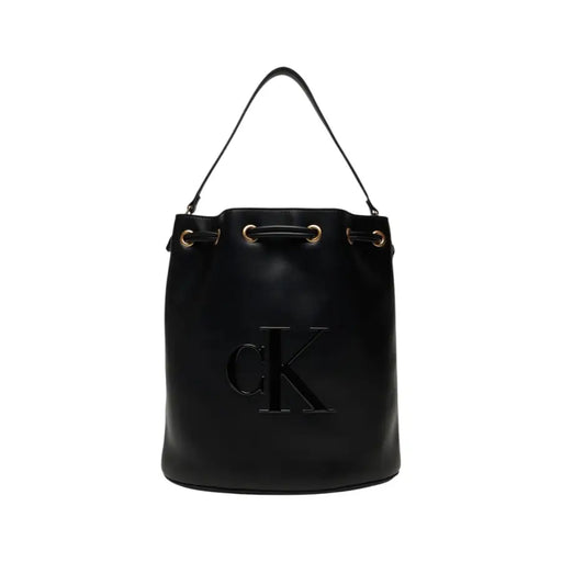 Calvin Klein Sac seau en cuir noir avec détails dorés et logo CK