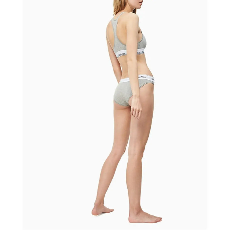 Calvin Klein Ensemble de sous-vêtements gris pour filles, avec élastiques blancs à logo, en mélange de coton et de modal.