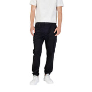 Noir Calvin Klein Jeans Pantalon cargo homme automne hiver en coton mélangé avec de multiples poches latérales et une coupe décontractée