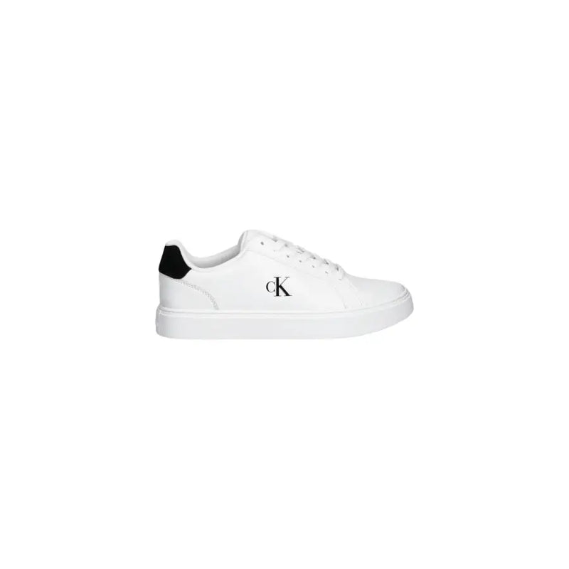 Baskets en cuir blanc Calvin Klein Jeans pour homme, avec logo et languette au talon noirs et lacets noirs (ym0ym01435)