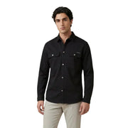 Chemise homme Calvin Klein Jeans noire à manches longues, boutonnée, avec deux poches poitrine et boutons argentés