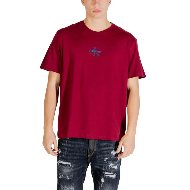 Maroon Calvin Klein Jeans men t-shirt featuring a subtle embroidered logo on the chest in a comfortable fabric