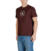 Maroon calvin klein jeans men t shirt in cotton with white ck monogram circular logo and new york city since 1988 text