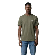 Calvin Klein Jeans hommes t-shirt en coton vert olive avec un logo blanc discret sur la poitrine gauche