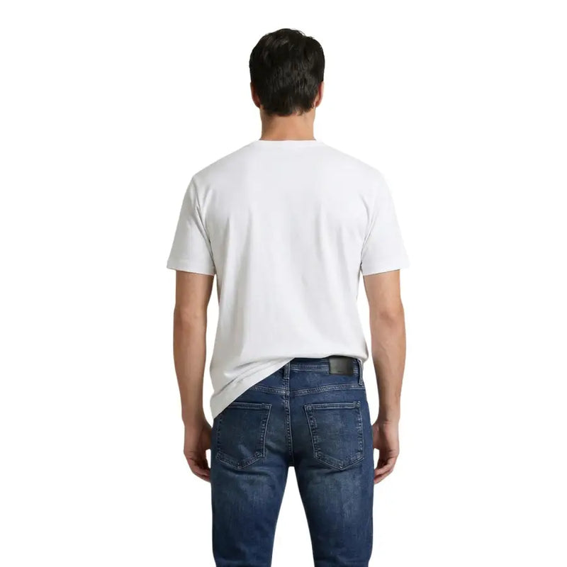 T-shirt blanc en coton à col rond t-shirt à manches courtes de Calvin Klein Jeans avec un motif imprimé
